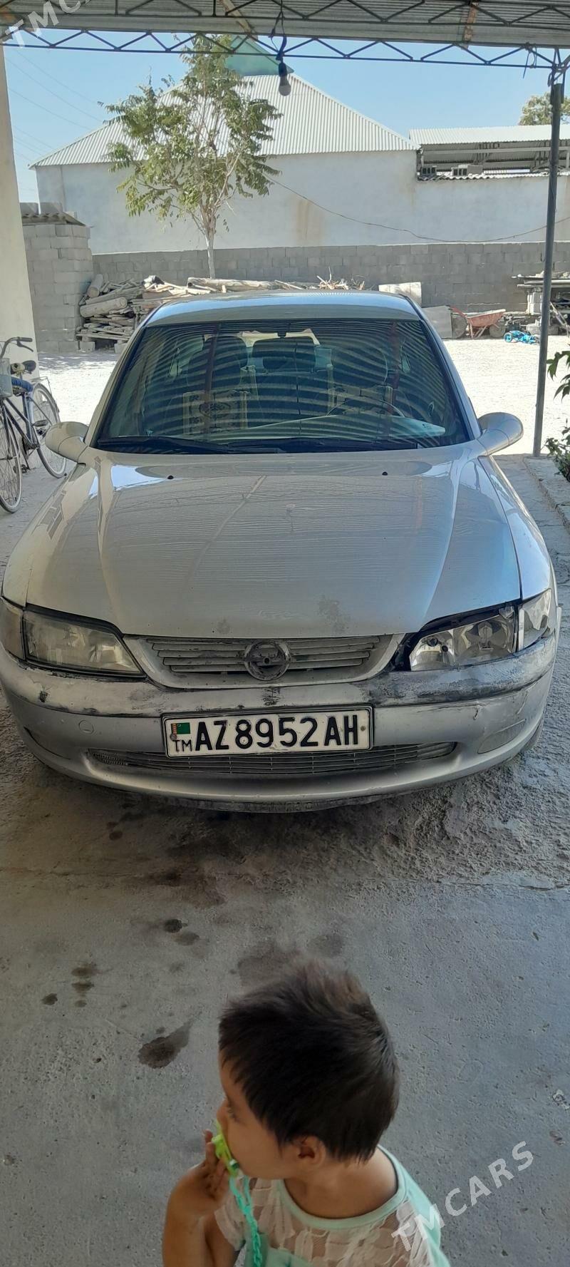 Opel Vectra 1997 - 40 000 TMT - Анев - img 4