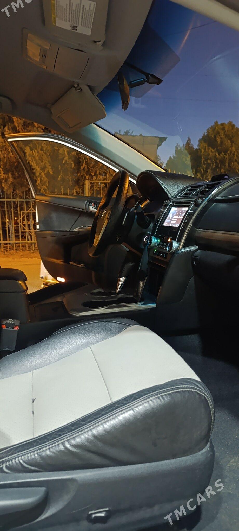 Toyota Camry 2012 - 212 000 TMT - Дашогуз - img 5