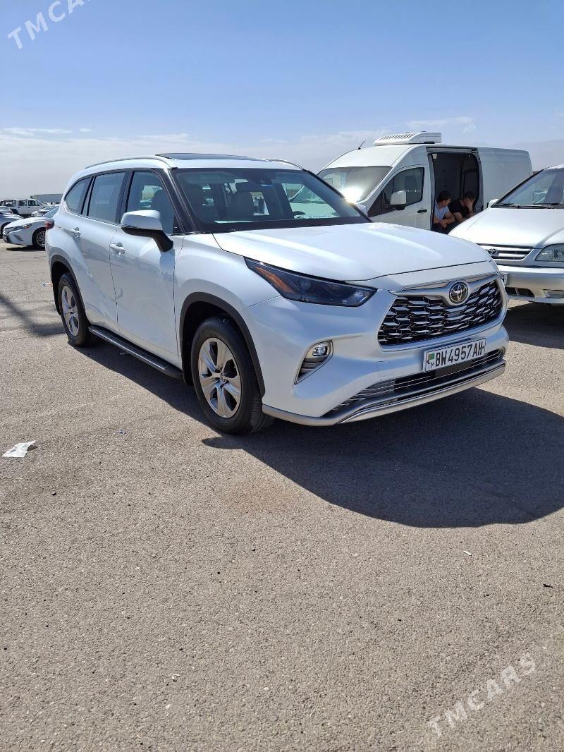 Toyota Highlander 2021 - 617 000 TMT - Ашхабад - img 3