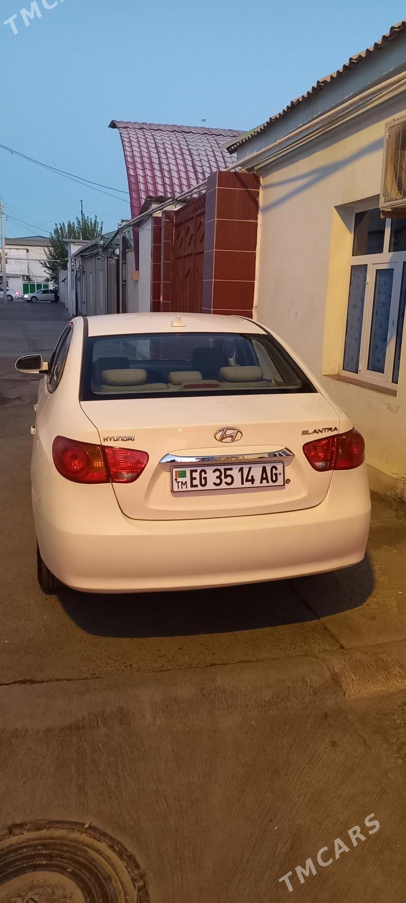 Hyundai Elantra 2010 - 137 000 TMT - Хитровка - img 2