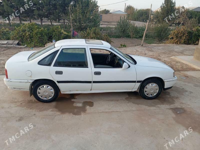 Opel Vectra 1991 - 21 000 TMT - Туркменгала - img 2