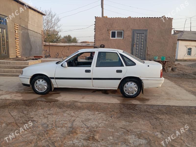 Opel Vectra 1991 - 21 000 TMT - Туркменгала - img 4