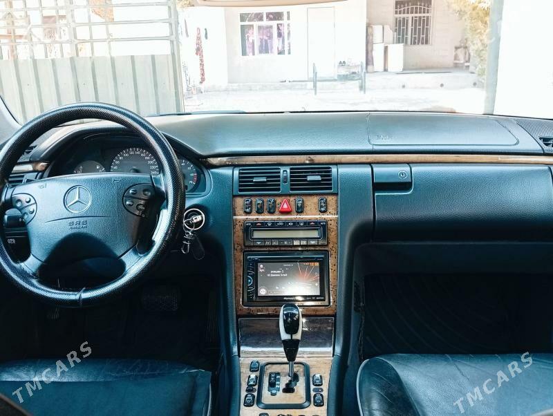 Mercedes-Benz E320 2001 - 125 000 TMT - Туркменбаши - img 2