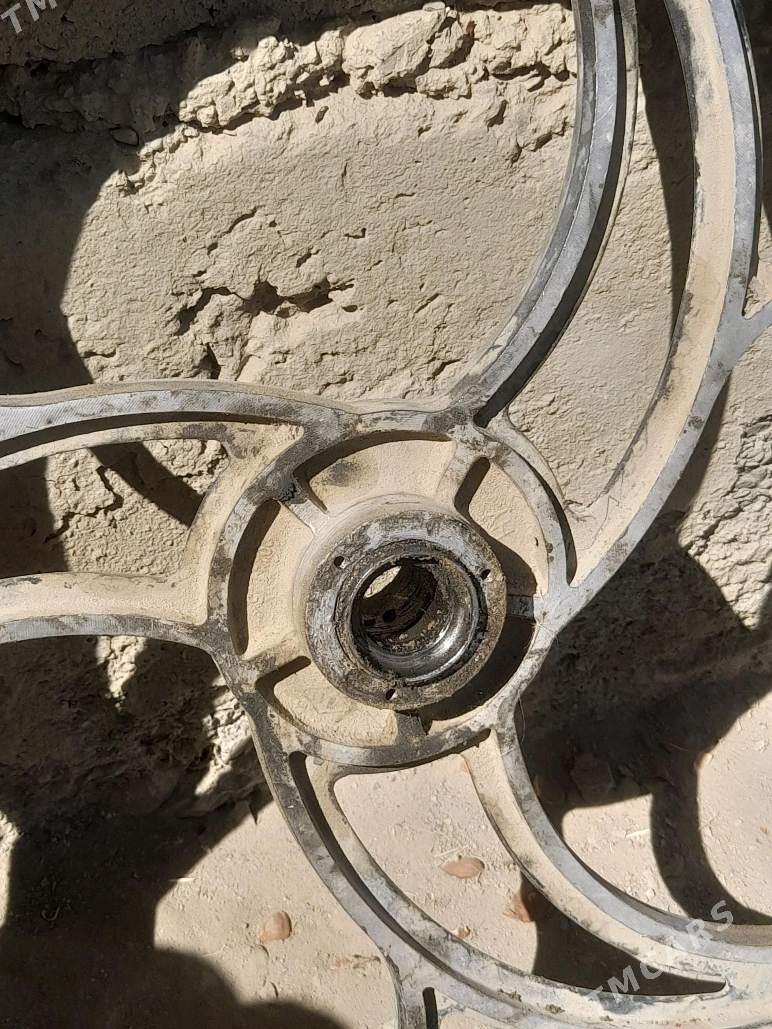 tigir diska demir - Бахарден - img 2