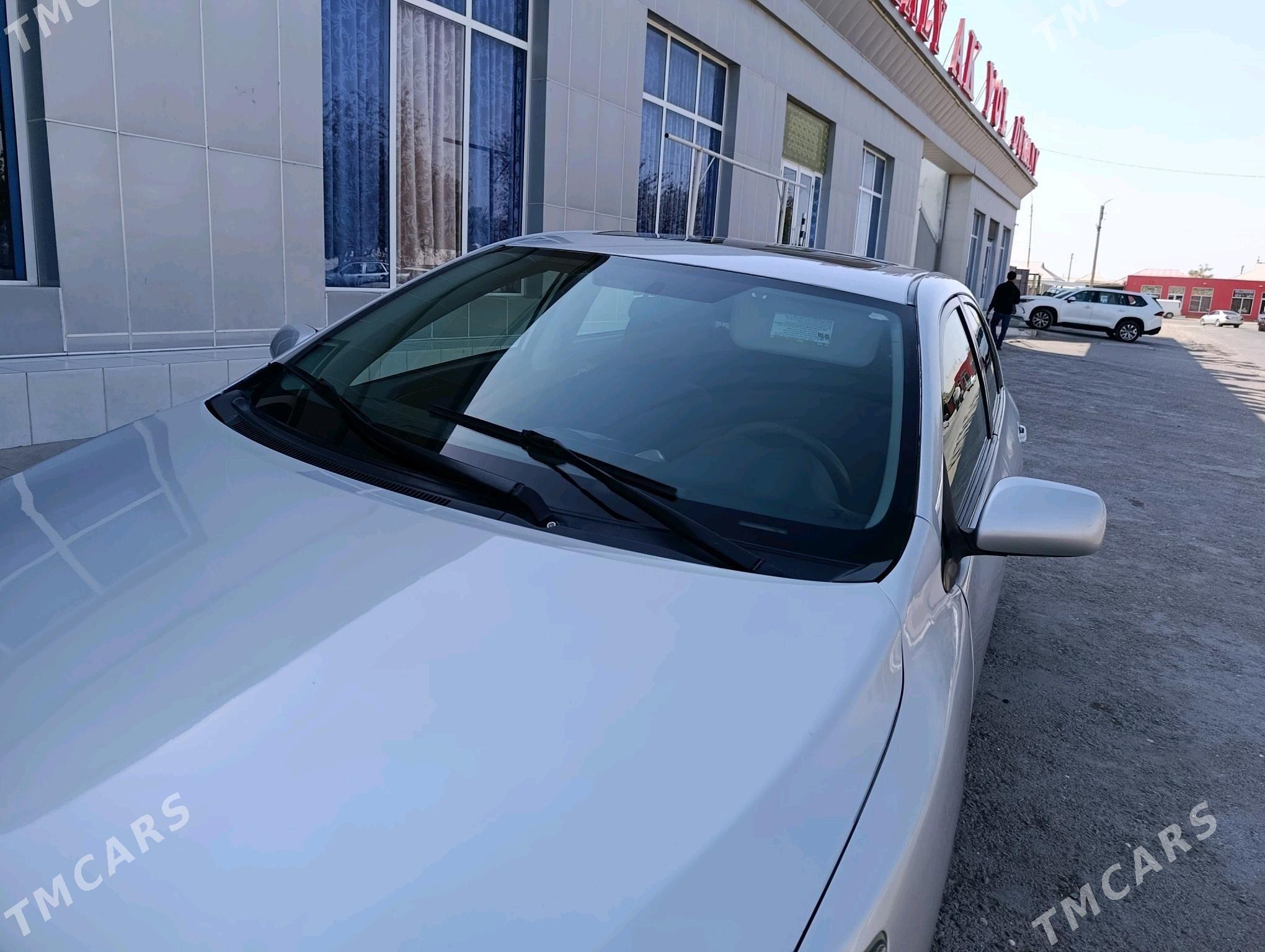 Toyota Corolla 2010 - 132 000 TMT - Wekilbazar - img 3
