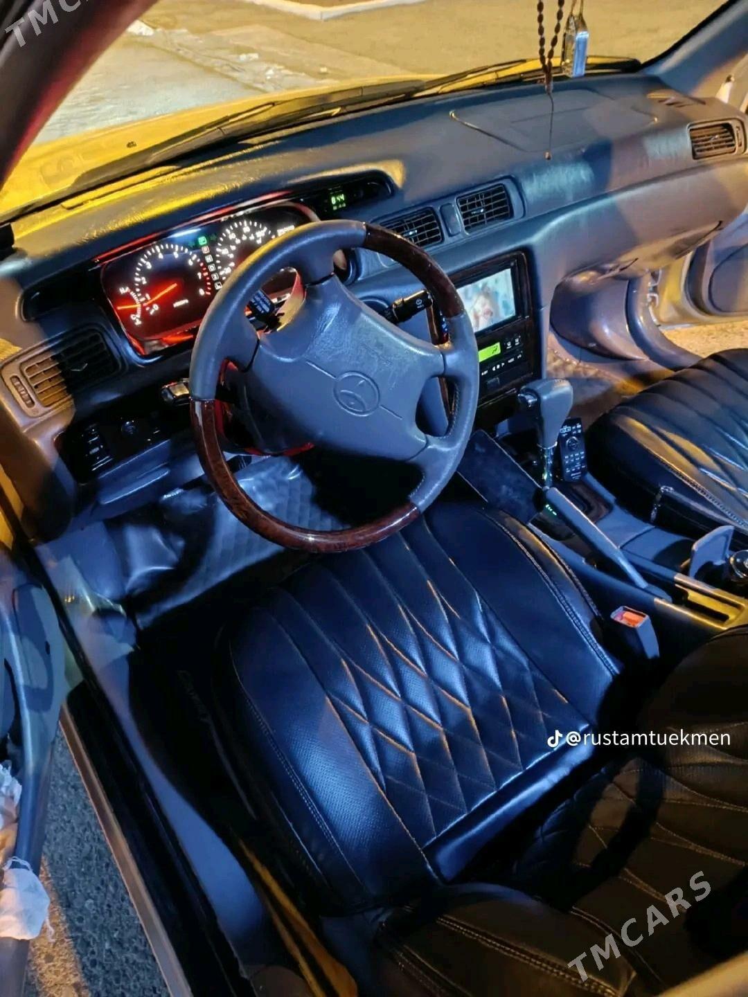 Toyota Camry 2000 - 200 000 TMT - Türkmenabat - img 5