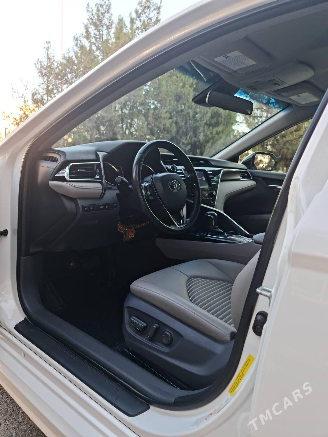 Toyota Camry 2018 - 285 000 TMT - Ашхабад - img 5