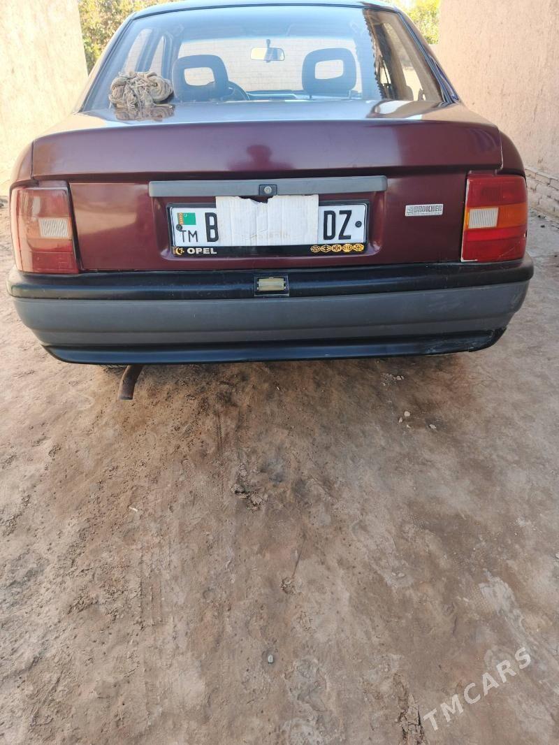Opel Vectra 1991 - 28 000 TMT - Şabat etr. - img 4