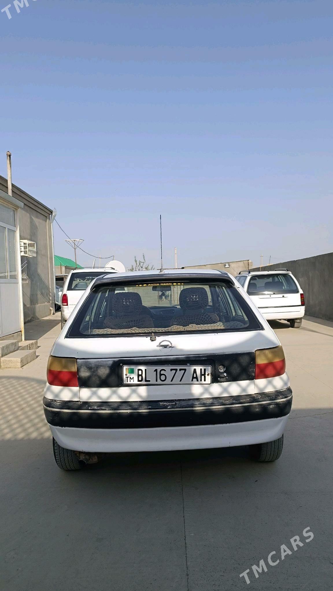 Opel Astra 1995 - 34 000 TMT - Бахарден - img 10