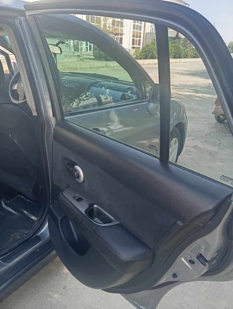 Nissan Versa 2010 - 135 000 TMT - Халач - img 2