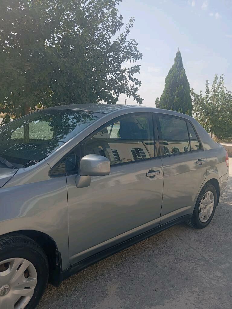 Nissan Versa 2010 - 135 000 TMT - Халач - img 7