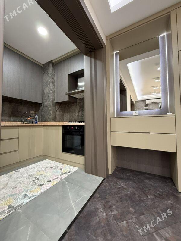 Мир 1 2 ком 1 этаж люкс - Aşgabat - img 5