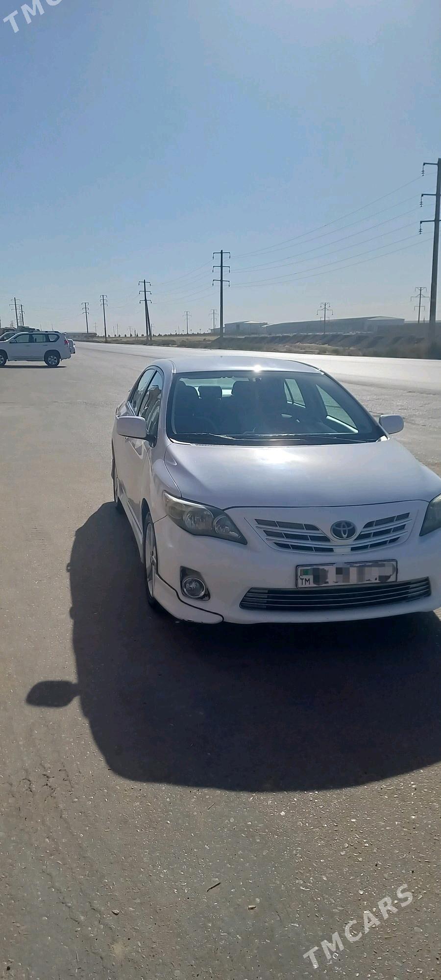 Toyota Corolla 2013 - 160 000 TMT - Aşgabat - img 2