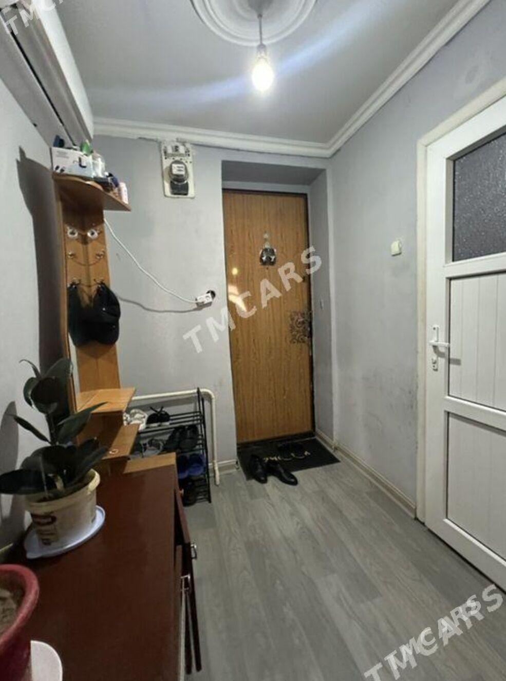 (2408)-GAGARIN KÖÇE KÖNE AÝRAPORT 40-KWADRAT 3ETAJ - Район ст. Аэропорта, ул. Гагарина - img 6