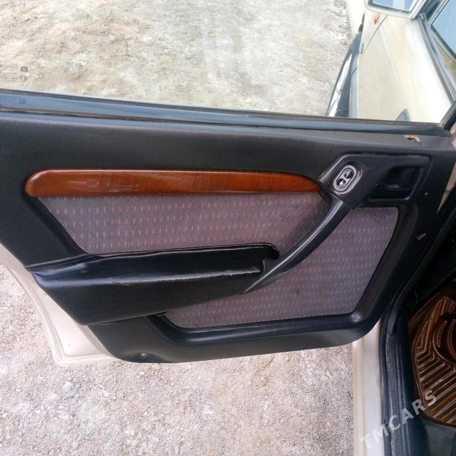Opel Vectra 1994 - 48 000 TMT - Губадаг - img 7