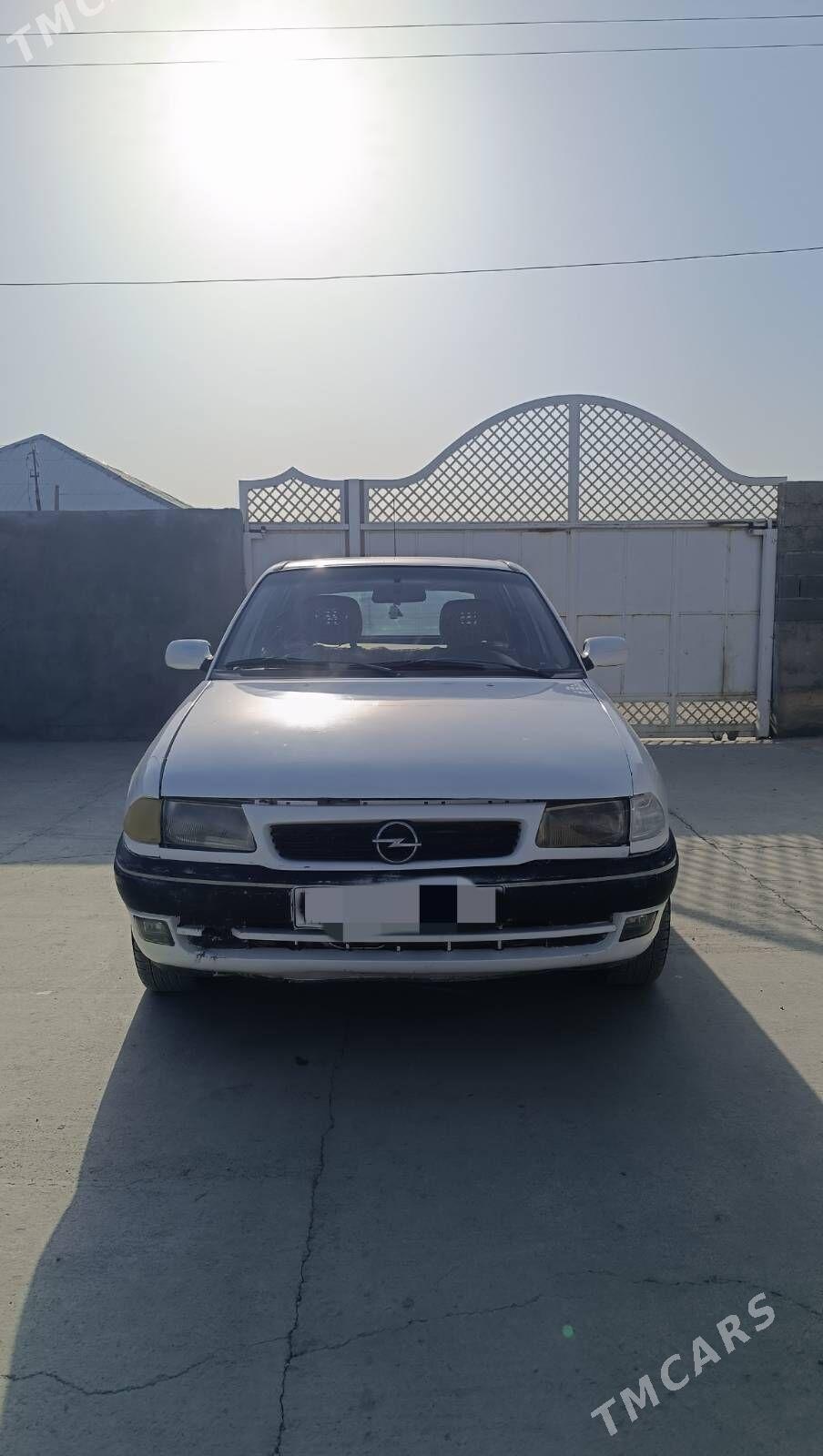 Opel Astra 1995 - 34 000 TMT - Бахарден - img 2