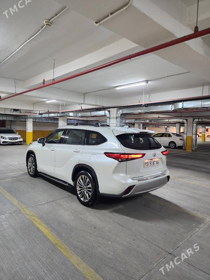 Toyota Highlander 2020 - 570 000 TMT - Ашхабад - img 3