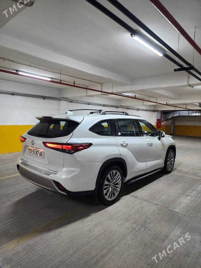 Toyota Highlander 2020 - 570 000 TMT - Ашхабад - img 4