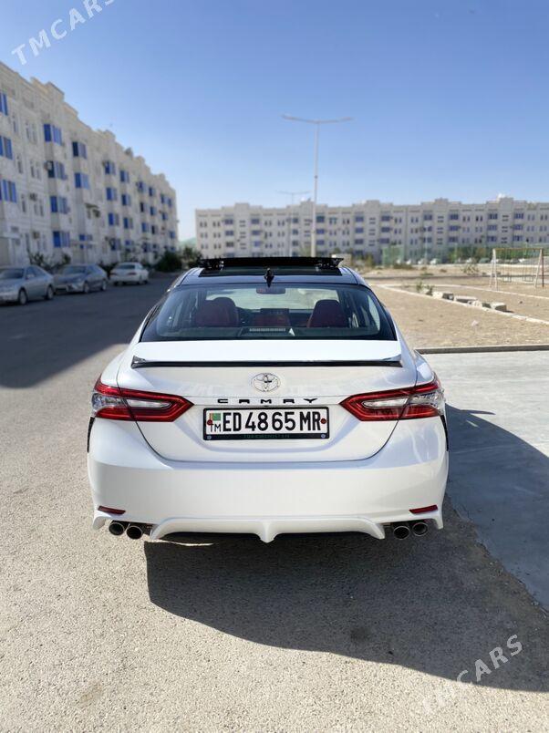 Toyota Camry 2022 - 400 000 TMT - Aşgabat - img 5
