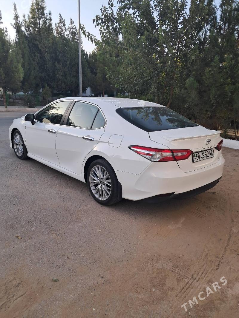 Toyota Camry 2020 - 285 000 TMT - Ашхабад - img 2