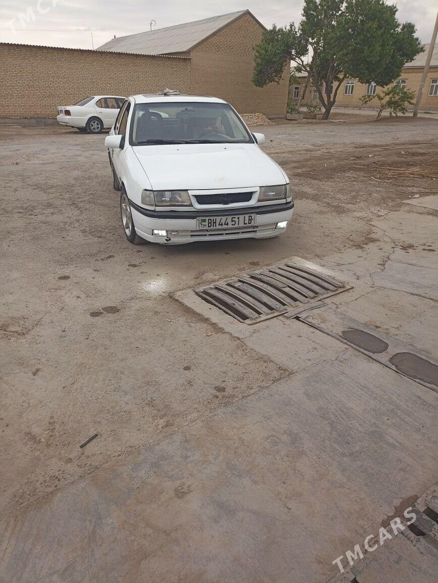 Opel Vectra 1992 - 21 000 TMT - Saýat - img 3