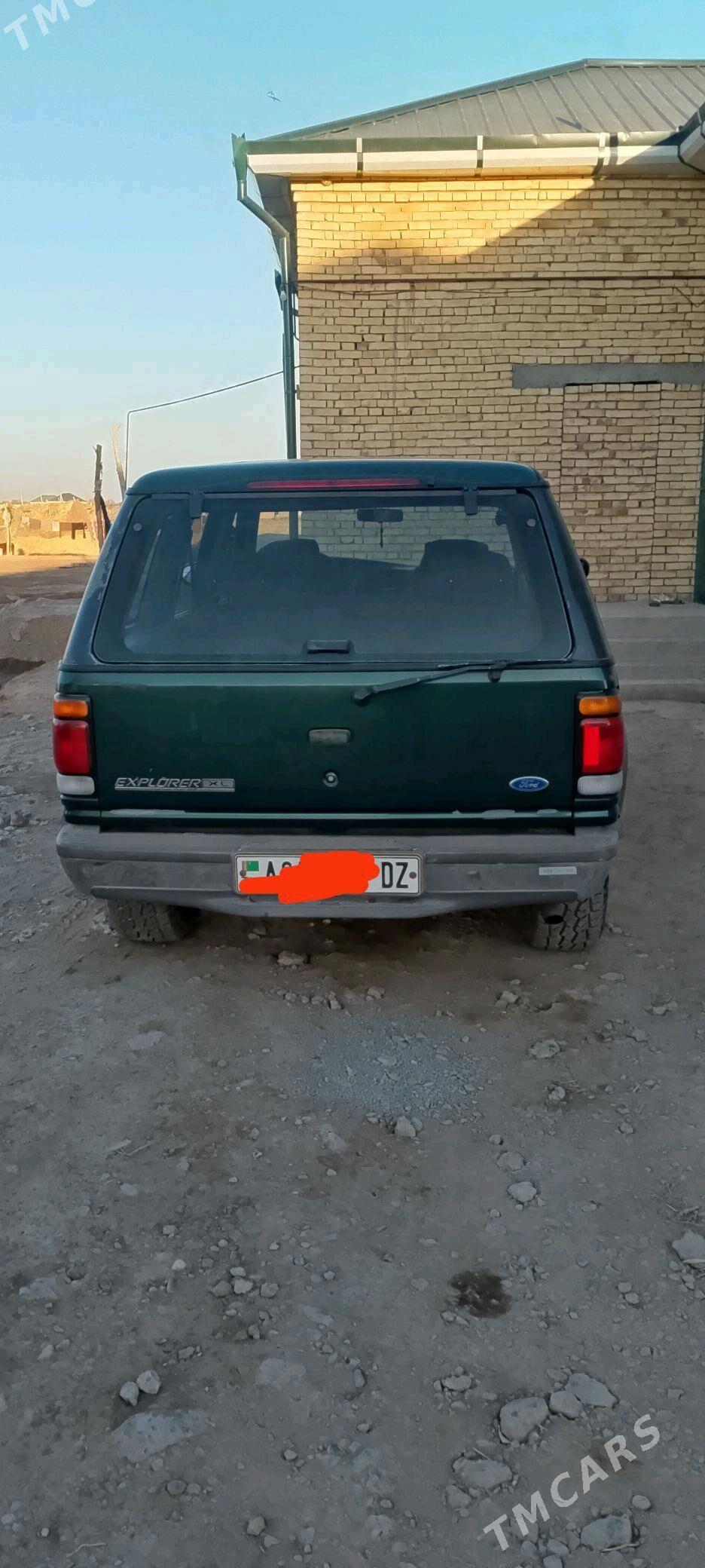 Ford EcoSport 1995 - 110 000 TMT - Дашогуз - img 1