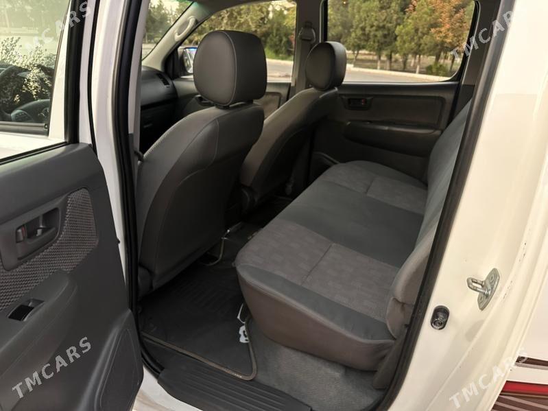 Toyota Hilux 2013 - 402 000 TMT - Mary - img 4
