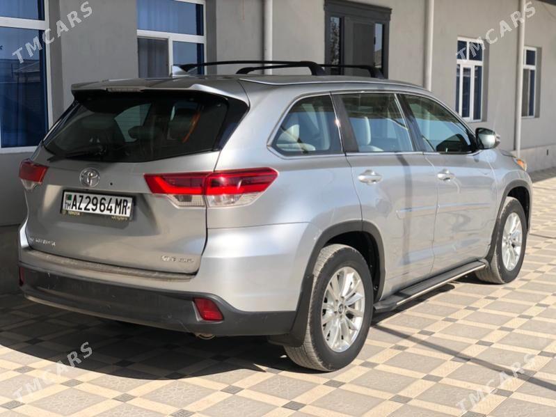 Toyota Highlander 2018 - 385 000 TMT - Mary - img 4