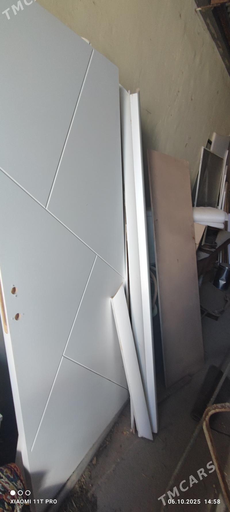 Mdef içki hem daşky gapy - Хитровка - img 2