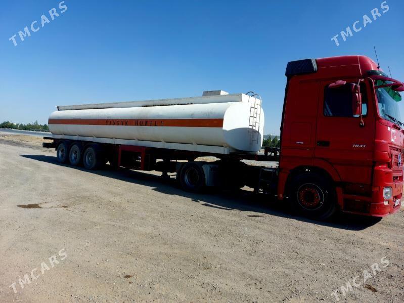 Mercedes-Benz ACTROS 3331 2008 - 900 000 TMT - Саят - img 3