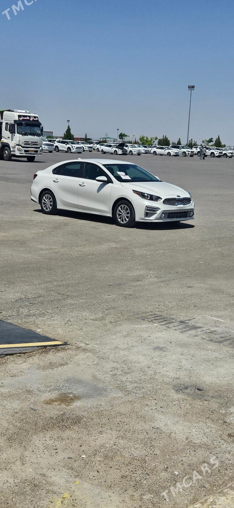 Kia Forte 2021 - 220 000 TMT - Ялкым - img 8