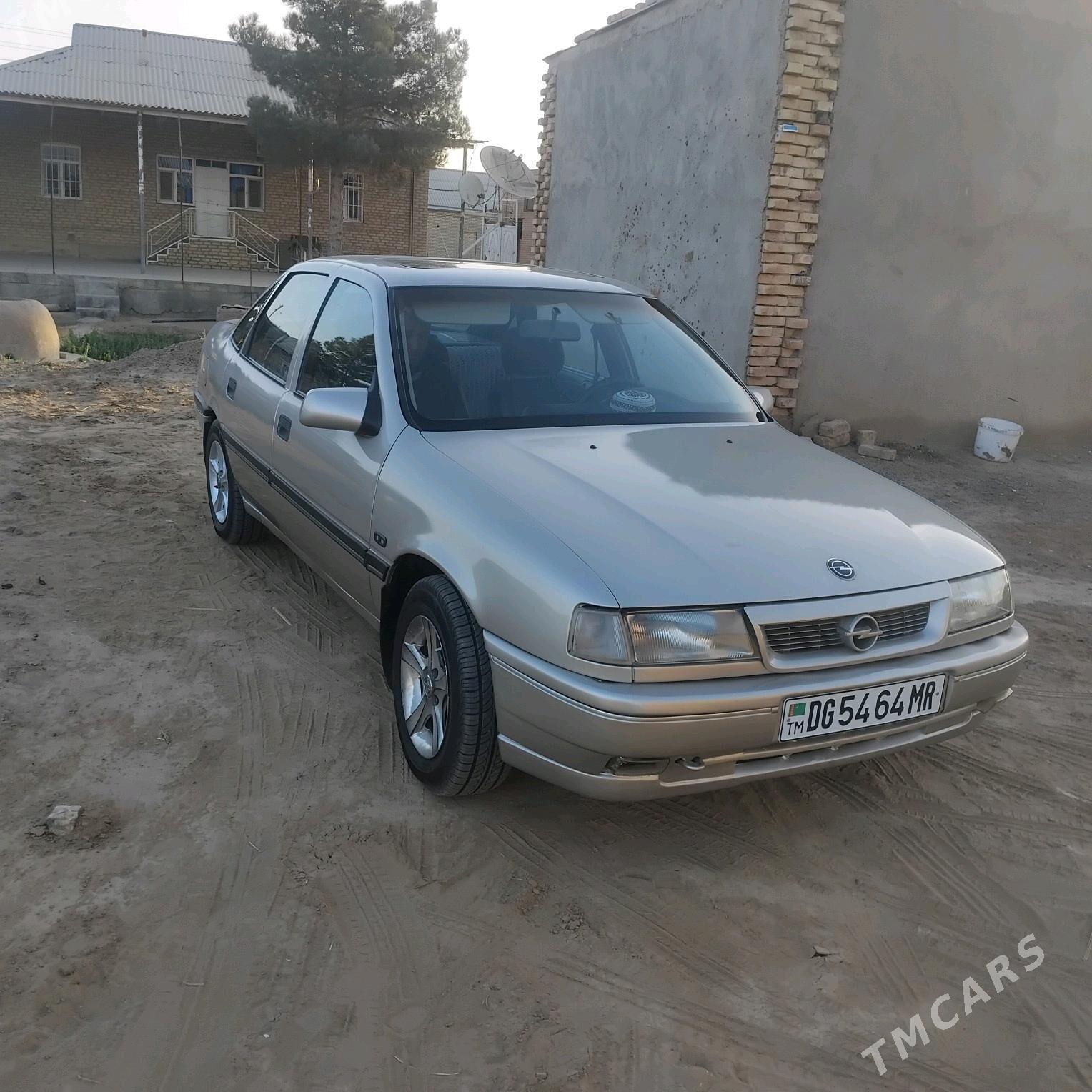 Opel Vectra 1995 - 45 000 TMT - Мары - img 3