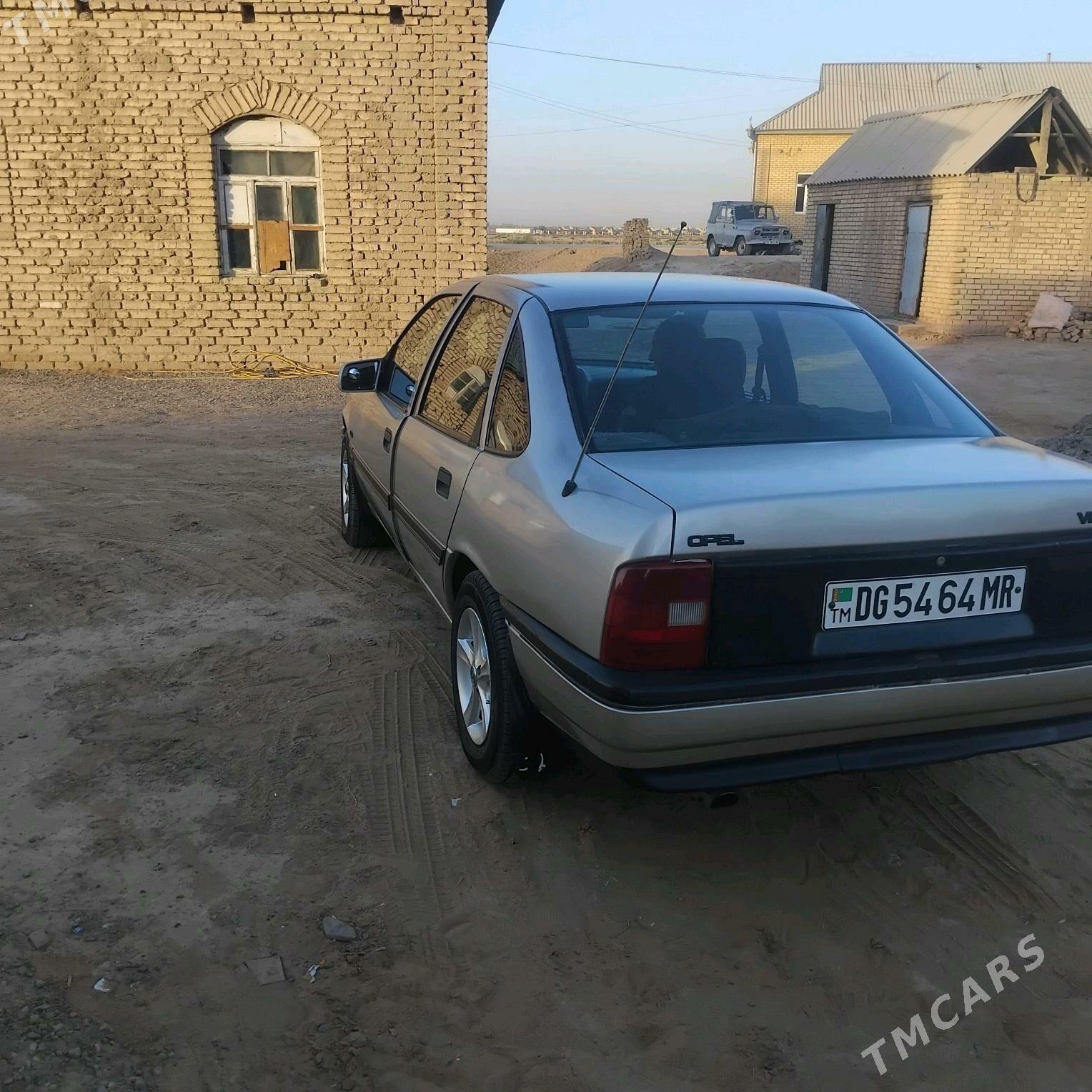 Opel Vectra 1995 - 45 000 TMT - Мары - img 4