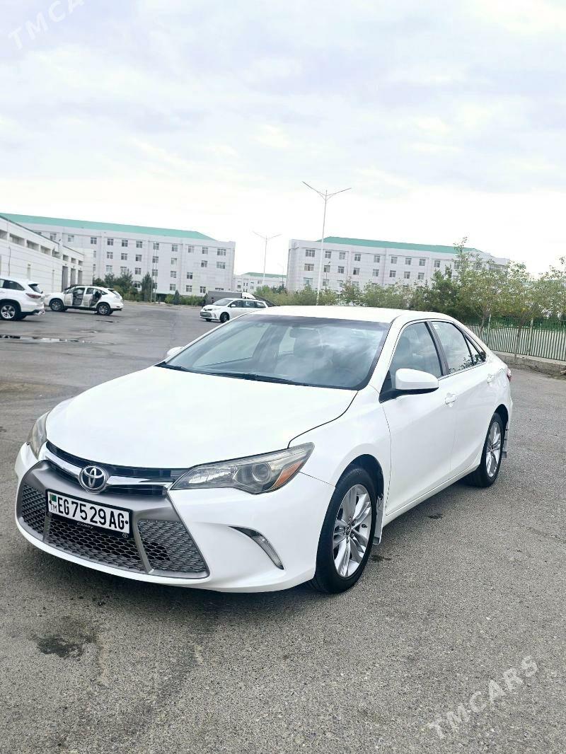 Toyota Camry 2017 - 295 000 TMT - Ашхабад - img 2