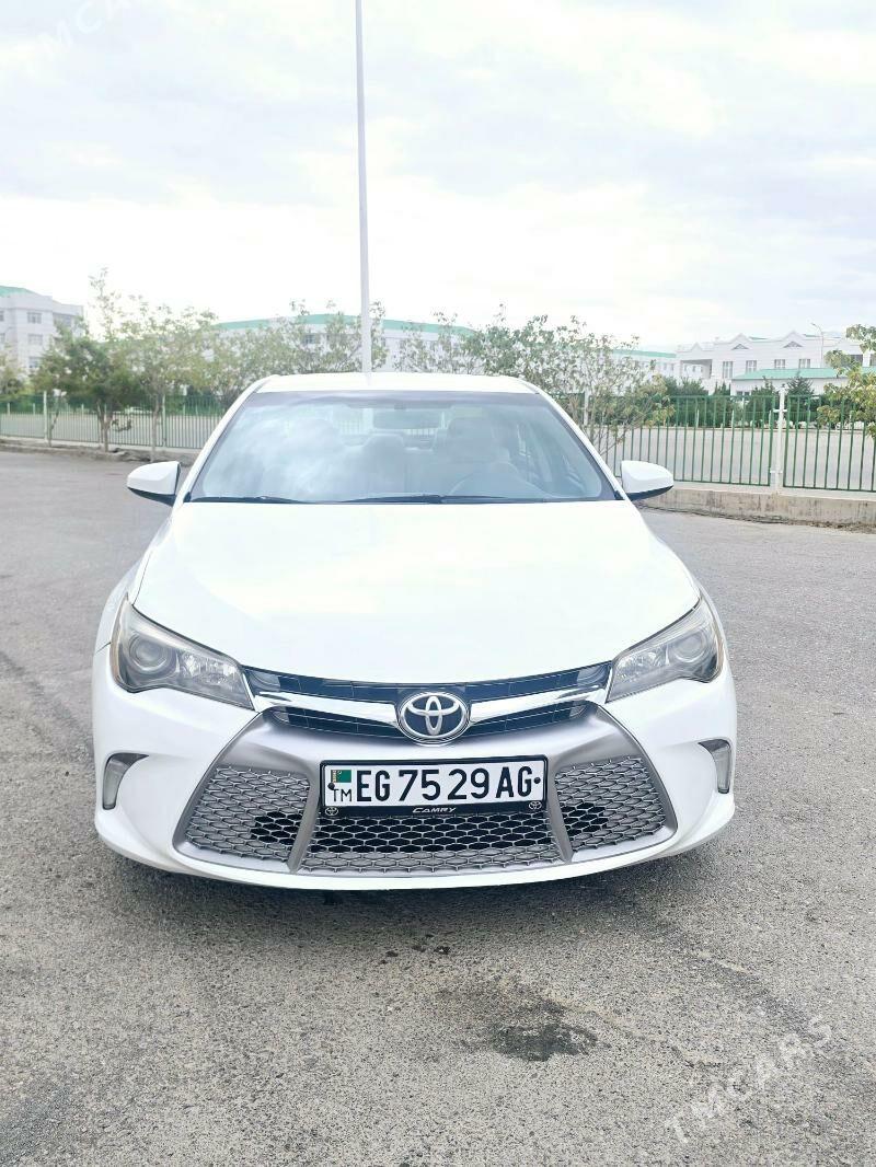 Toyota Camry 2017 - 295 000 TMT - Ашхабад - img 3