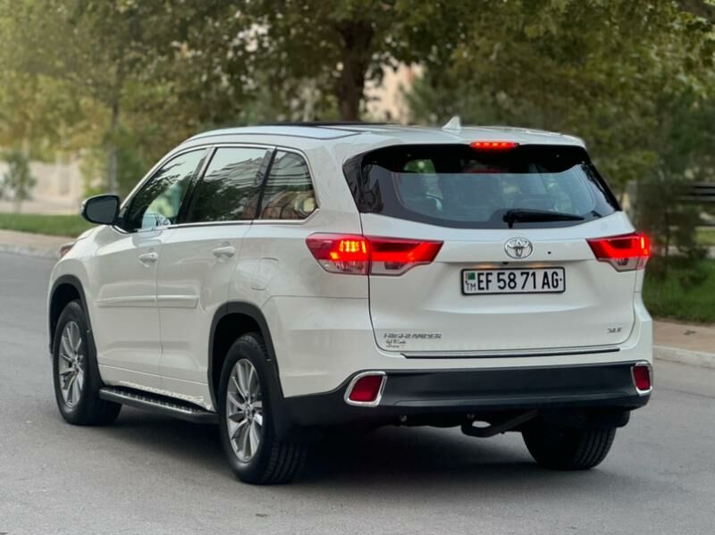 Toyota Highlander 2019 - 477 000 TMT - Ашхабад - img 4