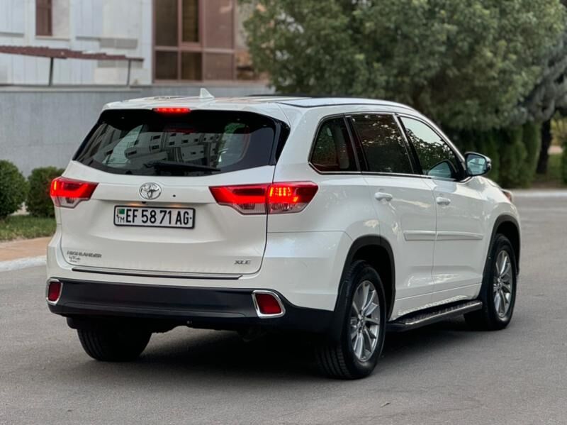 Toyota Highlander 2019 - 477 000 TMT - Ашхабад - img 6