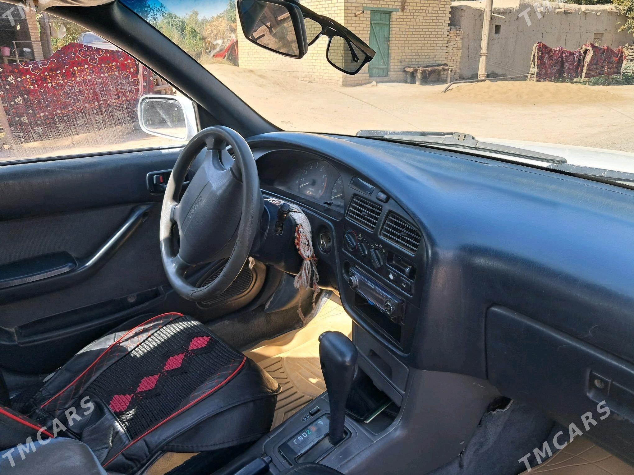 Toyota Camry 1993 - 90 000 TMT - Ходжамбаз - img 2