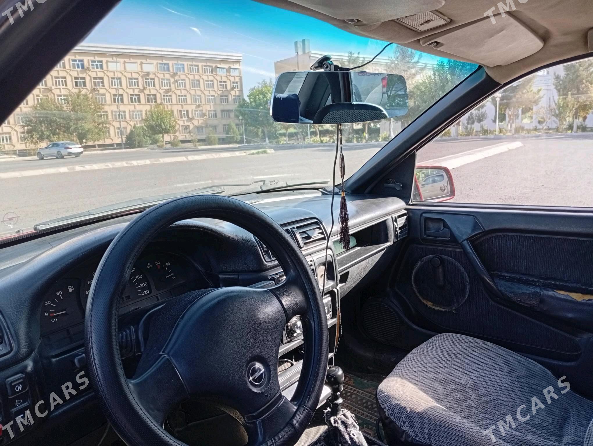 Opel Vectra 1992 - 30 000 TMT - Мары - img 7