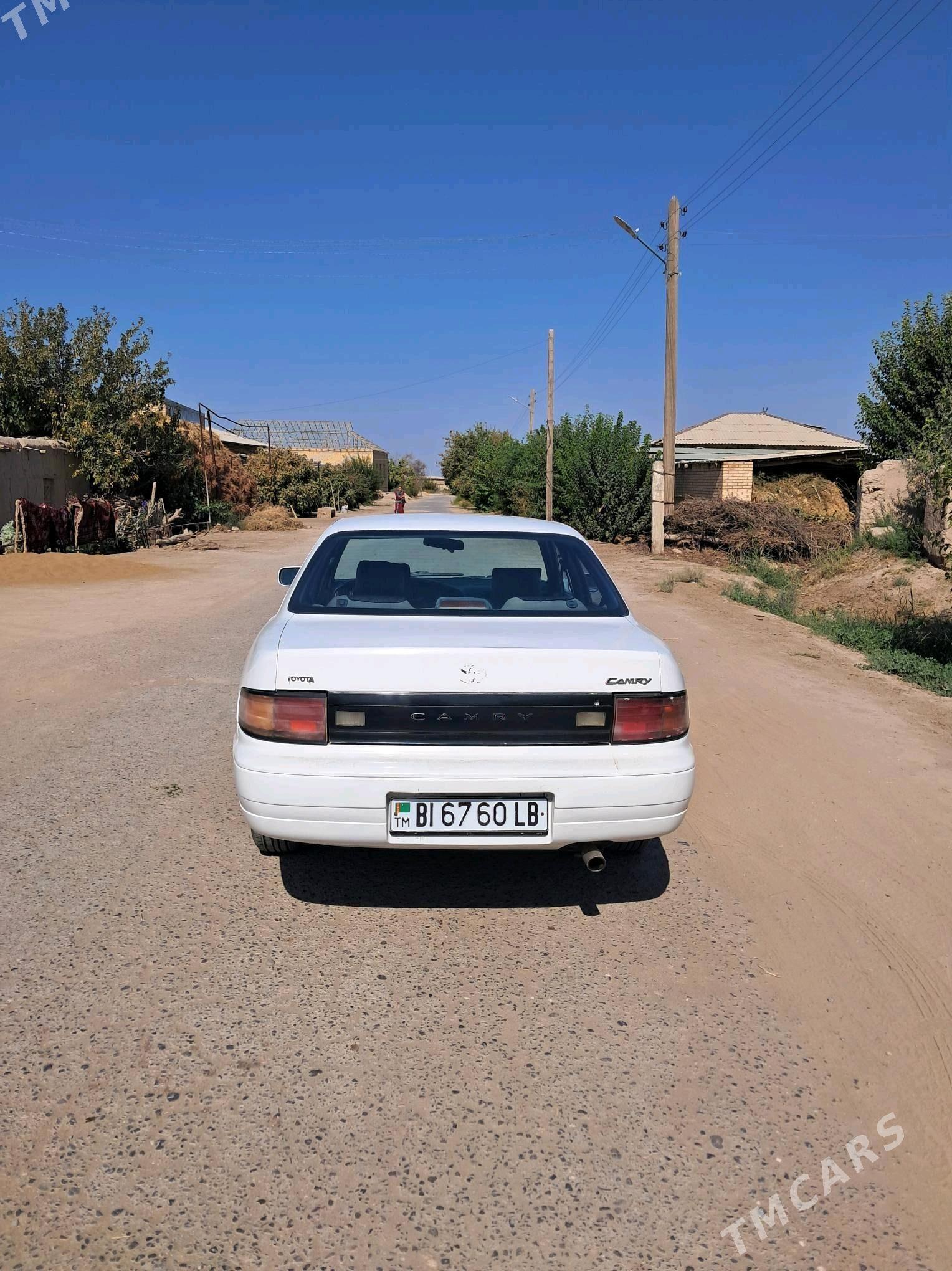 Toyota Camry 1993 - 90 000 TMT - Ходжамбаз - img 3