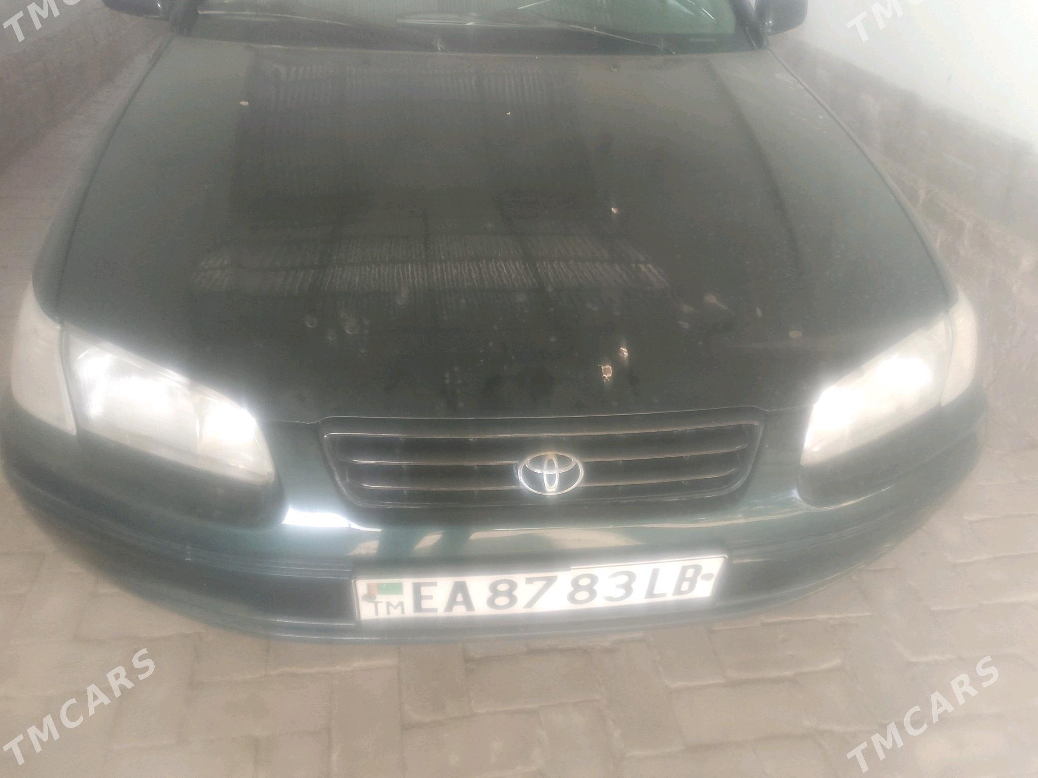 Toyota Camry 1998 - 115 000 TMT - Halaç - img 6