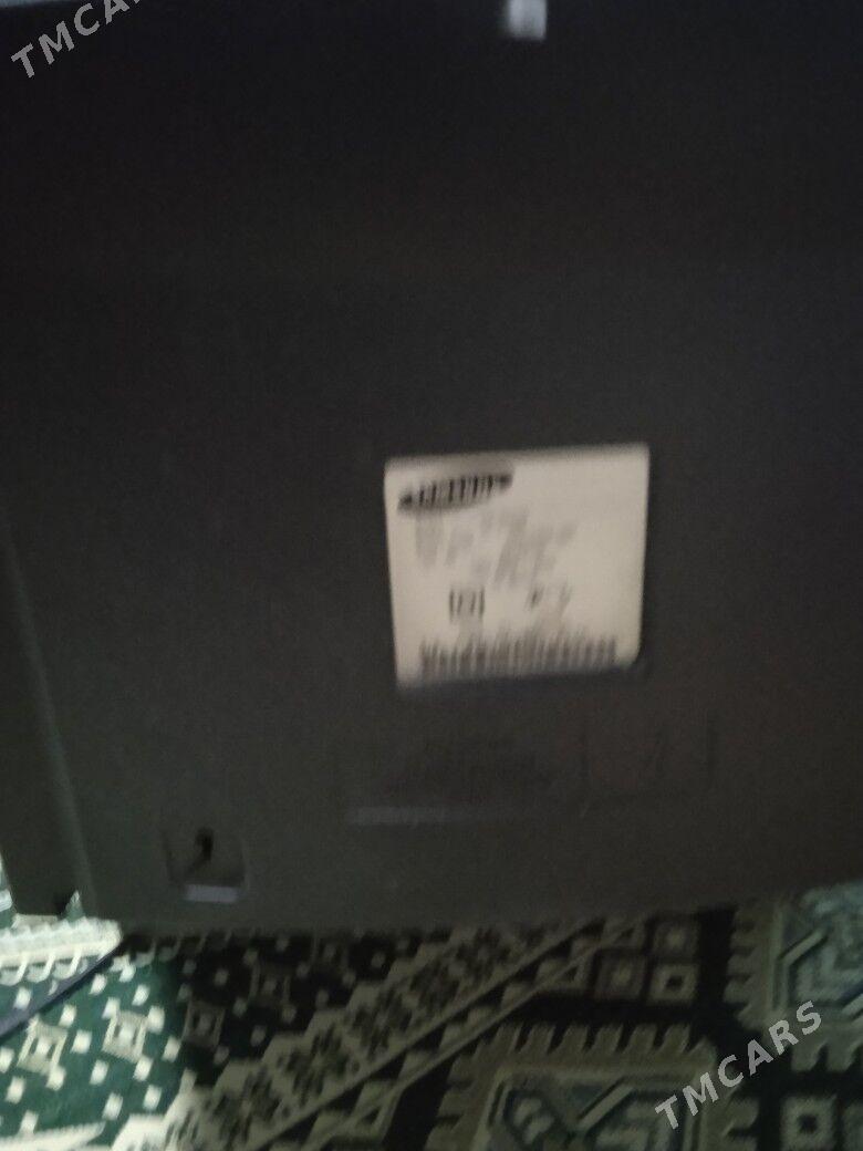 Telewizor. - 9 мкр - img 2