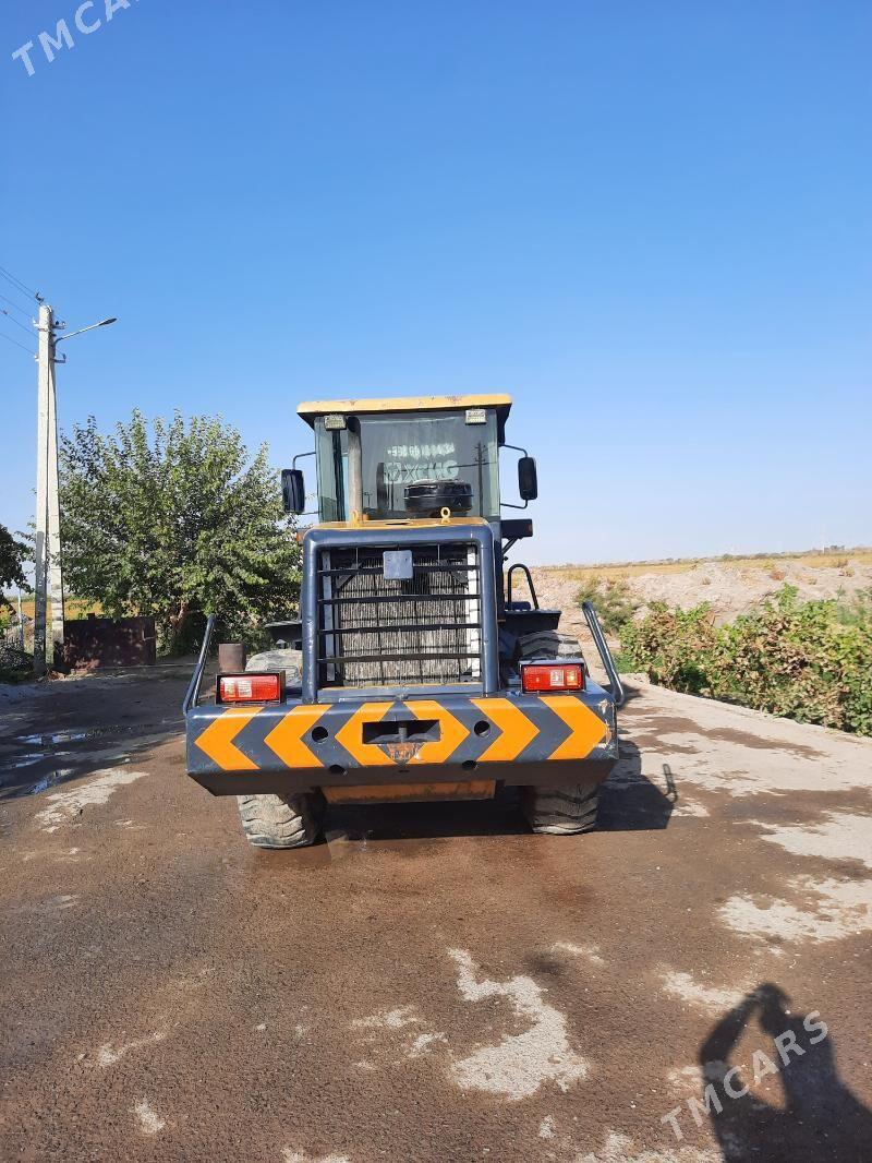 XCMG LW300F 2014 - 500 000 TMT - Фарап - img 3