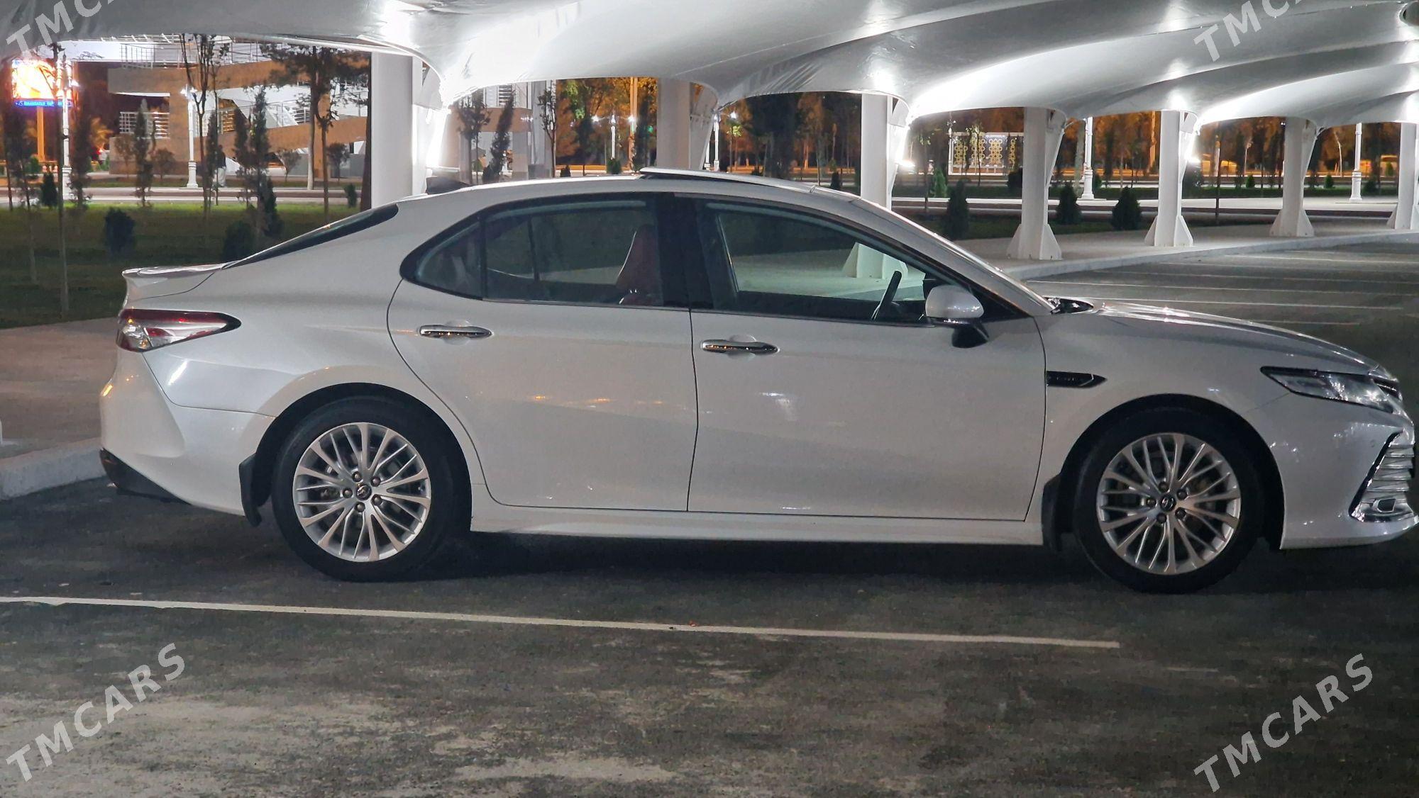 Toyota Camry 2019 - 340 000 TMT - Aşgabat - img 3