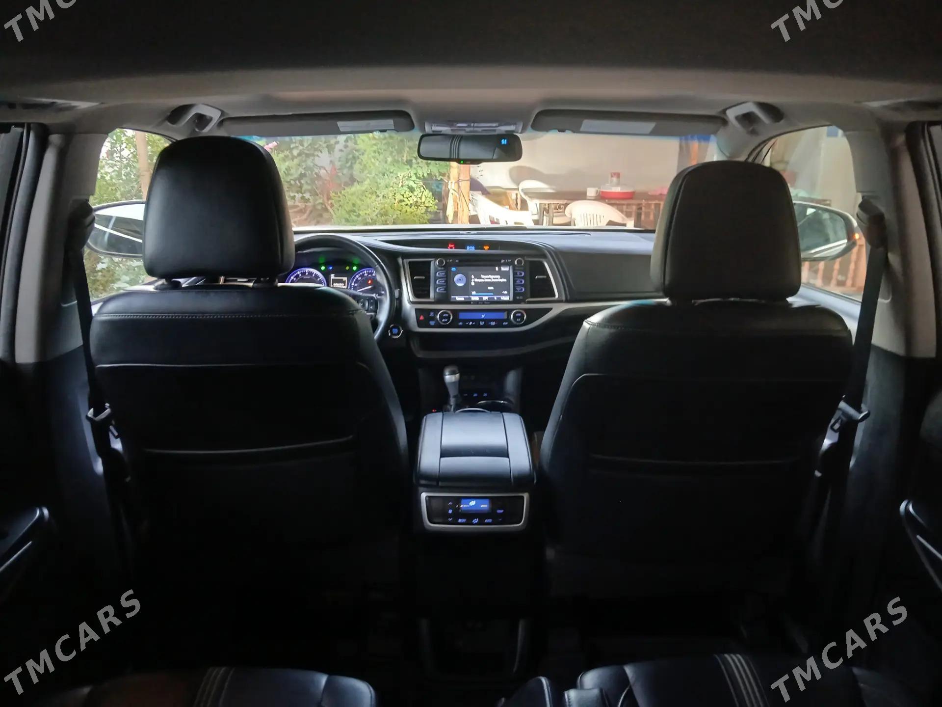 Toyota Highlander 2018 - 430 000 TMT - Daşoguz - img 5