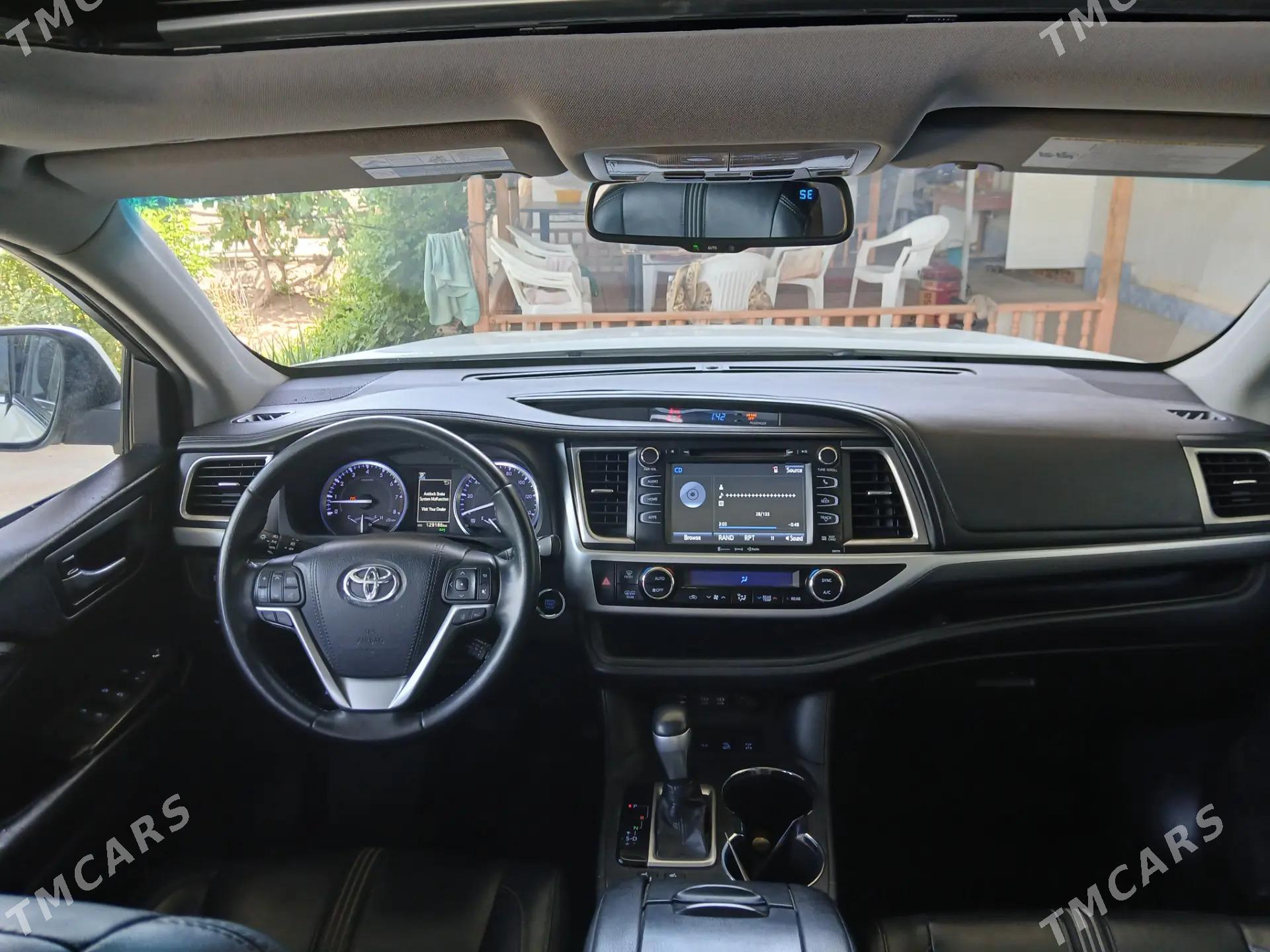 Toyota Highlander 2018 - 430 000 TMT - Daşoguz - img 6