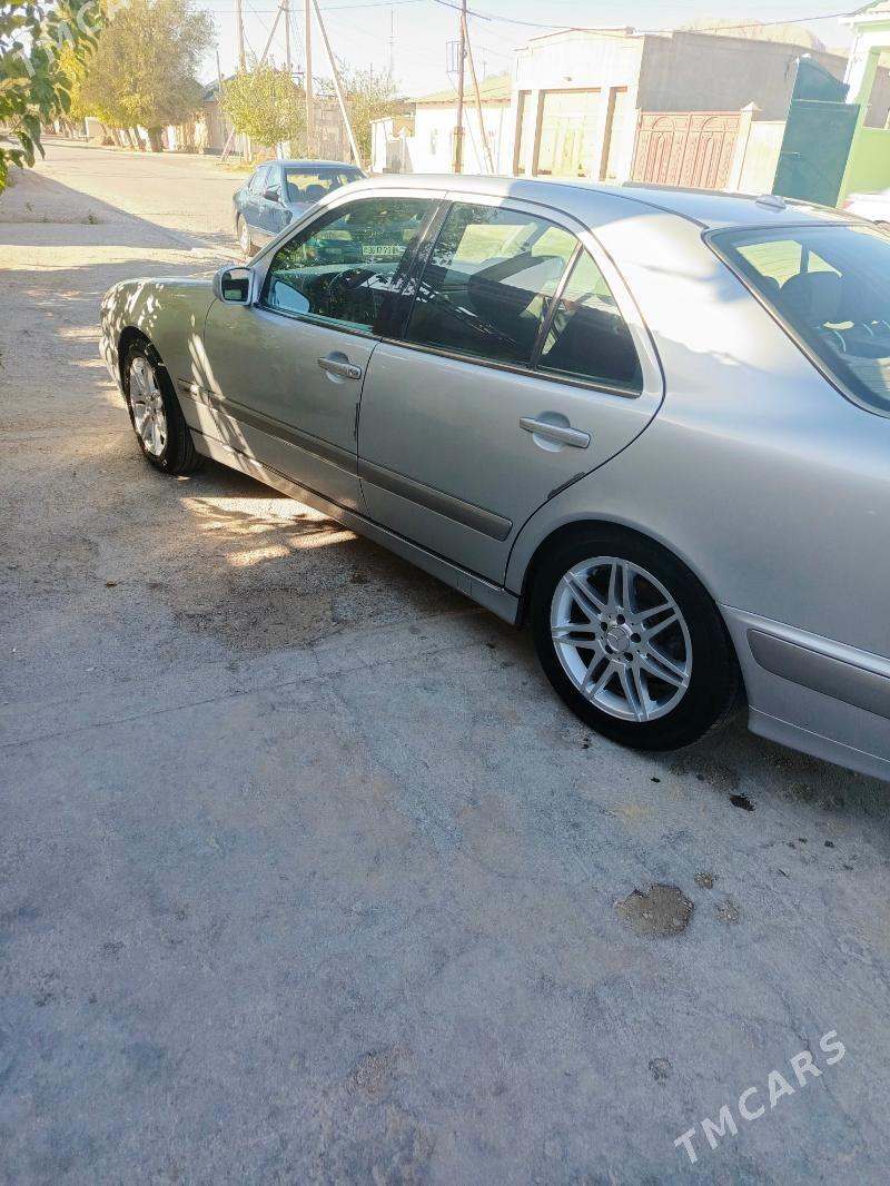 Mercedes-Benz S-Class 2001 - 150 000 TMT - Балканабат - img 1