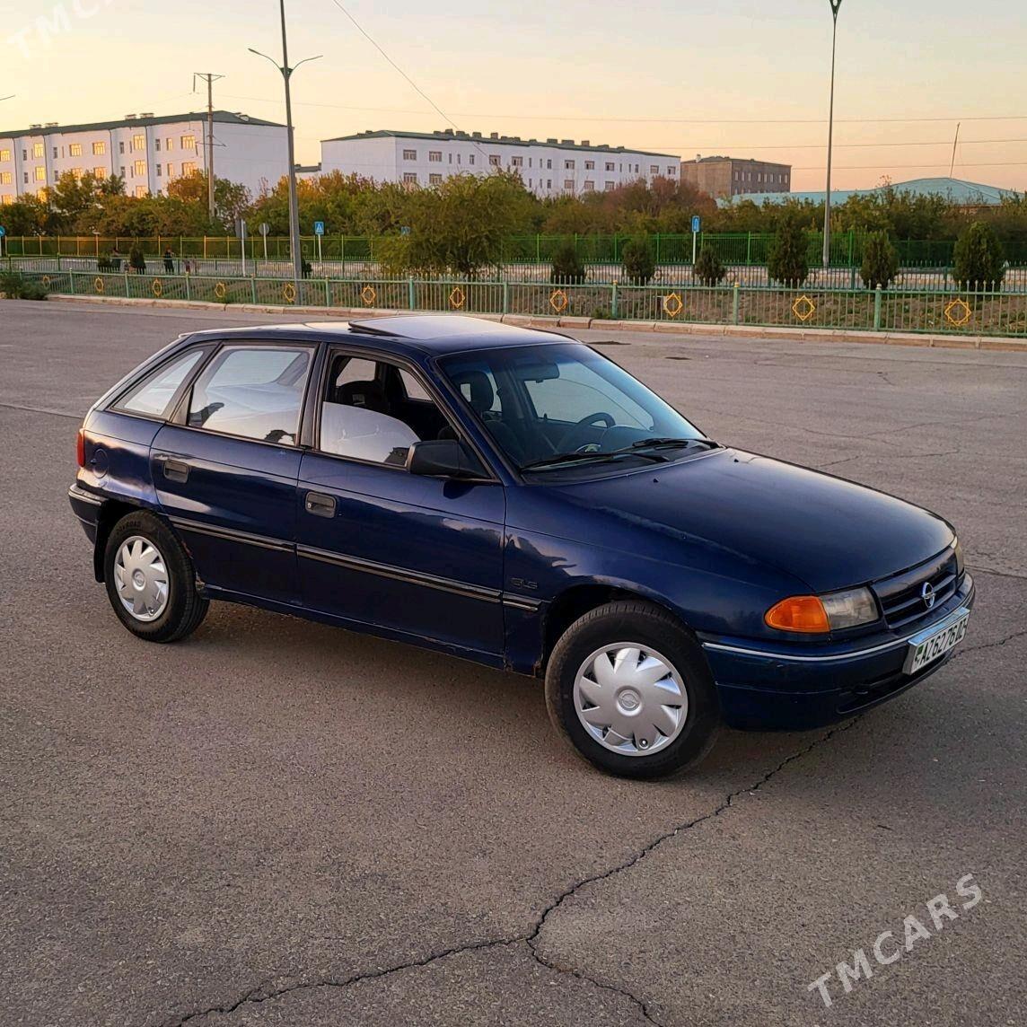 Opel Astra 1993 - 32 000 TMT - Дашогуз - img 2
