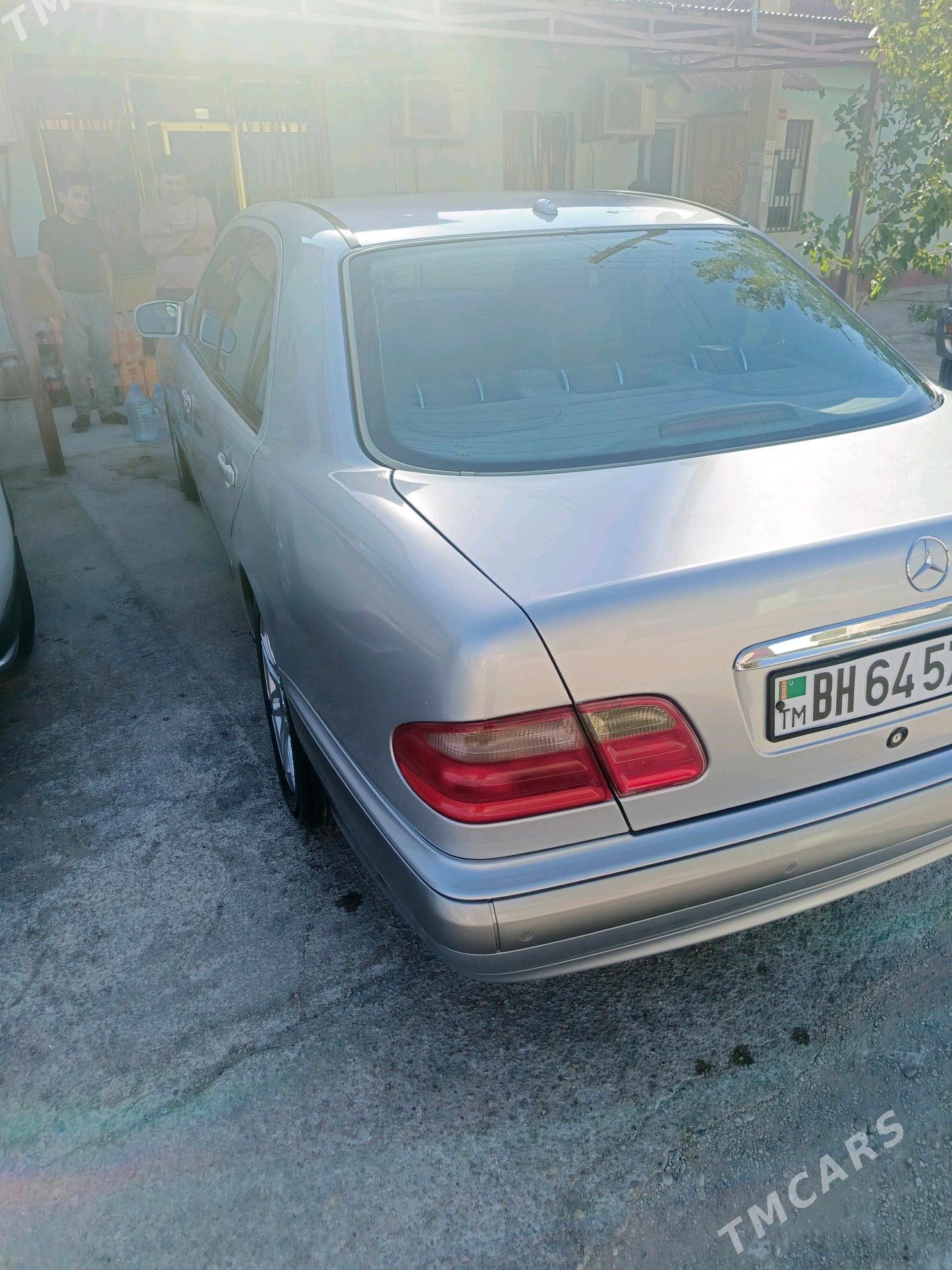 Mercedes-Benz S-Class 2001 - 150 000 TMT - Балканабат - img 9
