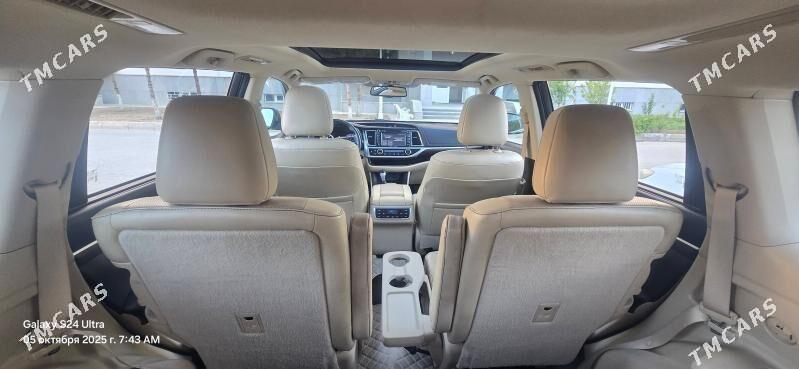 Toyota Highlander 2016 - 520 000 TMT - Ак-Бугдайский этрап - img 2